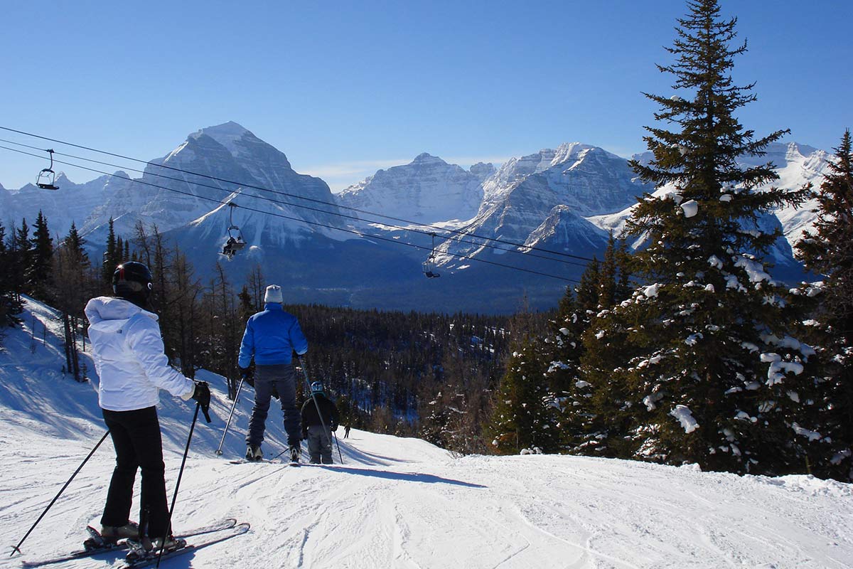 Rocky Mountain Skiiing - 420 Cougar Street